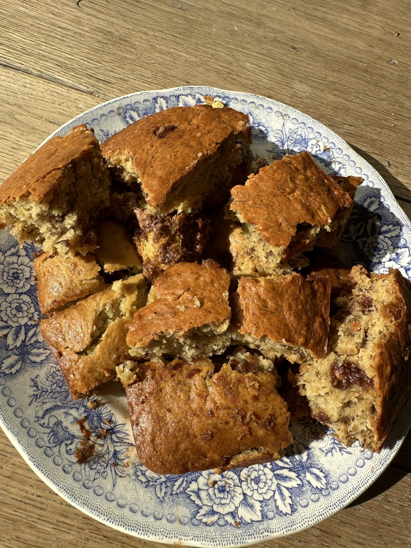 chocolate chip banana bars