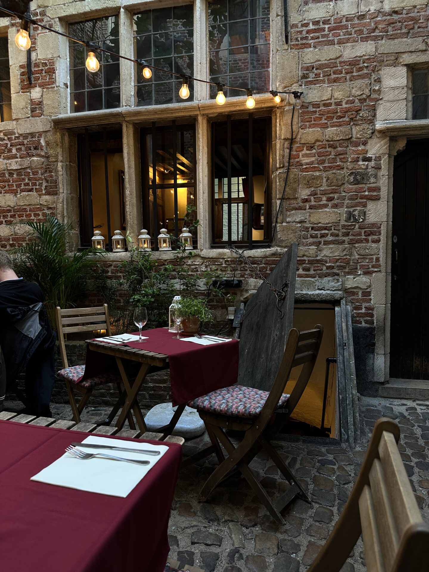restaurant 't hofke in Antwerp belgium